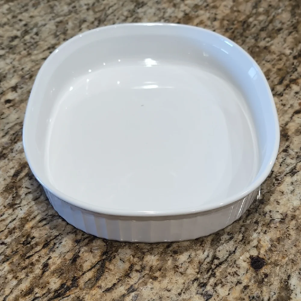 Corning Ware French White F-4-B 2.5 Liter Roaster Oblong Casserole 9.5